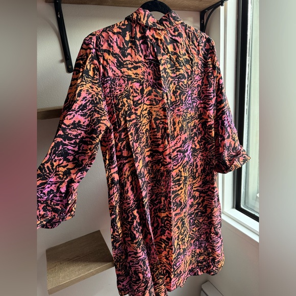 Tiger Print Shirt Dress - Picture 6 of 6